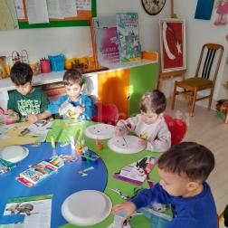 Küçük Ellerde Büyük Hayaller: Yaratıcı Atölye Saatimiz