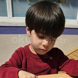 Minik Parmaklardan Mozaik Sanatı: İlkbahara Merhaba!