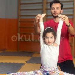 JİMNASTİK DERSİ