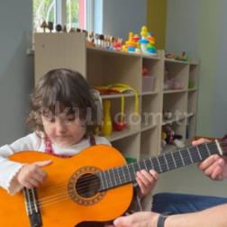 Miniklerimiz Müzik Dersinde!