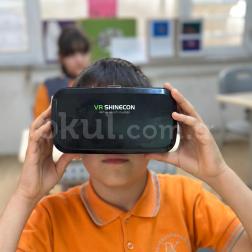 Robotik Kodlama Dersimizde VR Gözlük Etkinliği