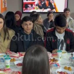 Gönüller Bir, Soframız Bereketli: Gençlerimizle İftar Neşesi! ✨