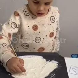 🎨 Küçük Sanatçıdan Büyük Çizgiler: İşte Bizim Yaratıcı Kaosumuz!