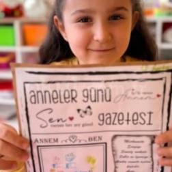 Harika Bir Anneye, Dünyanın En Özel Gazetesi! 📰💖 