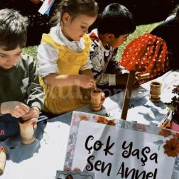 Anneler Günü İçin Mis Kokulu Bir Eğlence!