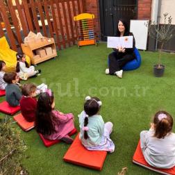 Minik Kaşifler Doğada: Dokunarak, Keşfederek ve Okuyarak Öğreniyoruz!
