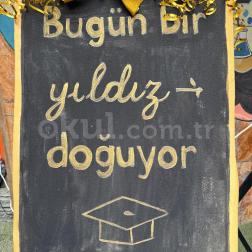 HER ALKIŞIN ARKASINDA BÜYÜK BİR EMEK, HER GÜLÜMSEMENİN ARKASINDA GÜZEL BİR HİKAYE VAR 🎓✨