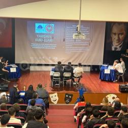 Kelimelerin ve Bilginin Savaşı: Genel Kültür ve Bilgi Yarışmamız! 🏆✨