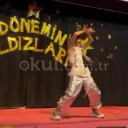 DÖNEMİN YILDIZLARI SAHNEDEYDİ ⭐