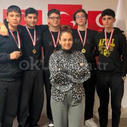  Ödül törenini büyük bir heyecanla gerçekleştirdik! 🎮🏆