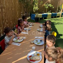 YAZ OKULU KAHVALTI NEŞESİ