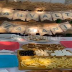 Kelebekler Sınıfı ile Bahçede Keyifli Kahvaltı Zamanı! 🦋🥐