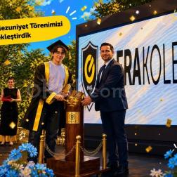 Bugün, hayallerine bir adım daha yaklaşan öğrencilerimizi gururla uğurladık. 🎓✨