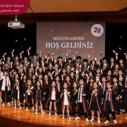 Bir yolculuğun sonu, yeni başlangıçların ilk adımı…