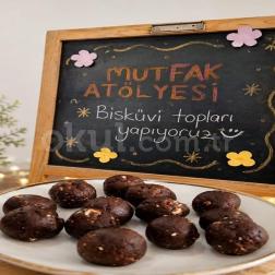 Mutfak Atölyesinde Bisküvi Topları! 🍪👩‍🍳✨