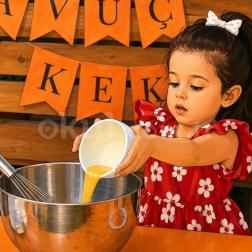 Mutfak atölyemizde bu hafta havuçlu kek yaptık. 🥕🧁