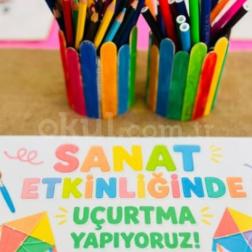 Montessori yaklaşımında her etkinlik, çocuğun kendi deneyimiyle öğrenmesine fırsat sunar. 🪁
