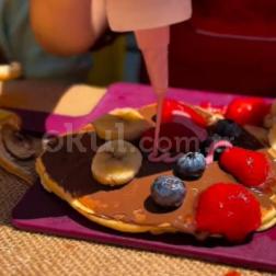🧇✨ Bugün minik şeflerimizle doğada açık hava sınıfında birbirinden lezzetli waffle’lar hazırladık! 🍓🍌