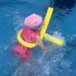 💦 Yüzme Dersi 🏊‍♀️