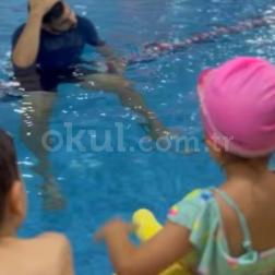 💦 Yüzme Dersi 🏊‍♀️