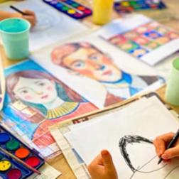 🎨 Portrelerle Kendimizi ve Dünyayı Keşfediyoruz! 🖌️✨