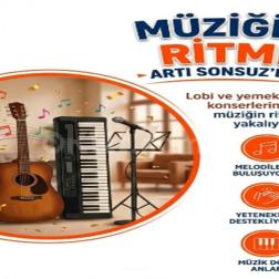 Okulumuzda müziğin ritmi lobi-yemekhane konserleri ile gün boyu devam ediyor.