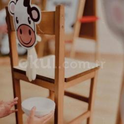 Sütün Yolculuğu: Hayal Sahnesinde Eğlenceli Bir Drama! 🥛🎭