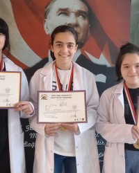 EN İYİ HİPOTEZ KURAN EKİP 1. FİNAL ORTAOKULU'NDAN