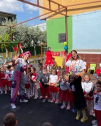 23 nisan Bahçe kutlamalarımız