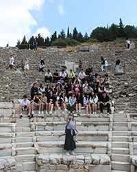 Altınay Anadolu Lisesi'nde Sosyal ve Kültürel Faaliyetlere Bakış Açımız