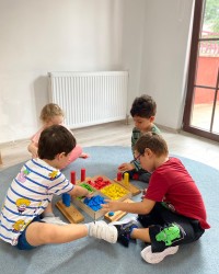 MONTESSORİ