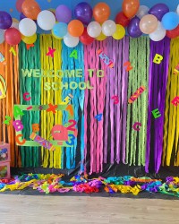 OKULUN İLK GÜNÜ PARTİSİ.