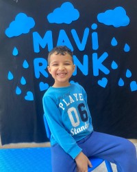 RENKLERİ ÖĞRENİYORUZ