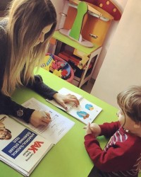 Okulumuzda Klinik Psikolog Eşliğinde Bireysel Çalışmalarımız Devam Etmektedir