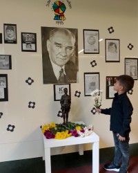 10 KASIM ÖZLEMLE ANIYORUZ