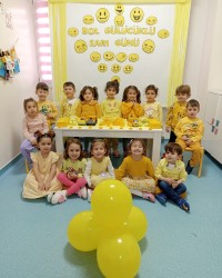 SARI RENK PARTİMİZ