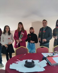 ÖĞRETMENLER GÜNÜ KUTLU OLSUN