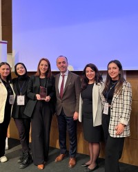 Ödül Anaokulu'na Ödül...