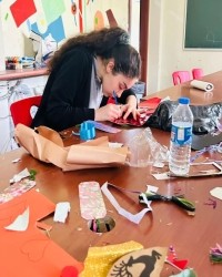 Altınay Anadolu Lisesi Çevre Kulübü: Atık Kağıtlardan Kitap Ayraçlarına Dönüşüm!