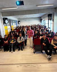 ÜSKÜDAR HALİDE EDİP ADIVAR ANADOLU LİSESİ ''GÜNAYDIN YENİ GELECEK ''SEMİNERİ