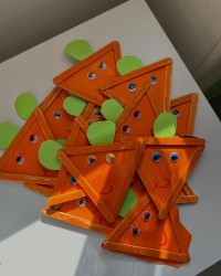 ÜÇGEN SANAT ETKİNLİĞİ