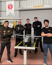 Okulumuz mezun öğrencilerinin kurmuş olduğu ATER HAVACILIK, Orta irtifa İhalarının motor test çalışmaları için ziyaretimizde bulundular.