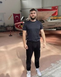 Yolun bahtın açık olsun yiğit delikanlı