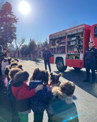 İtfaiye Gezimiz merak ve heyecan dolu geçti.