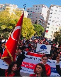 CUMHURİYET KORTEJ YÜRÜYÜŞÜ