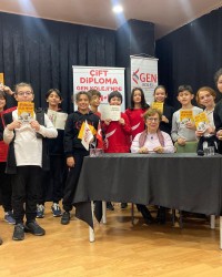 Yazar Feyza Hepçilingirler 6. Sınıflarımızın Konuğuydu