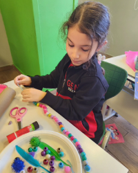 Oyuncak Ünitemiz Kapsamında Yaratıcılık ve Dil Becerilerimizi Geliştirdik…🧸🪀🎨🧒👧