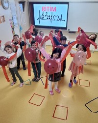 BEDEN PERKÜSYON VE RİTİM ÇALIŞMASI