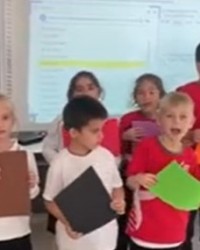 Renkli, Şekilli, Ritmik, Melodik Bir İngilizce Etkinlik …😀❤️🎼🥁