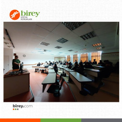 ÜNİVERSİTE GEZİLERİMİZ